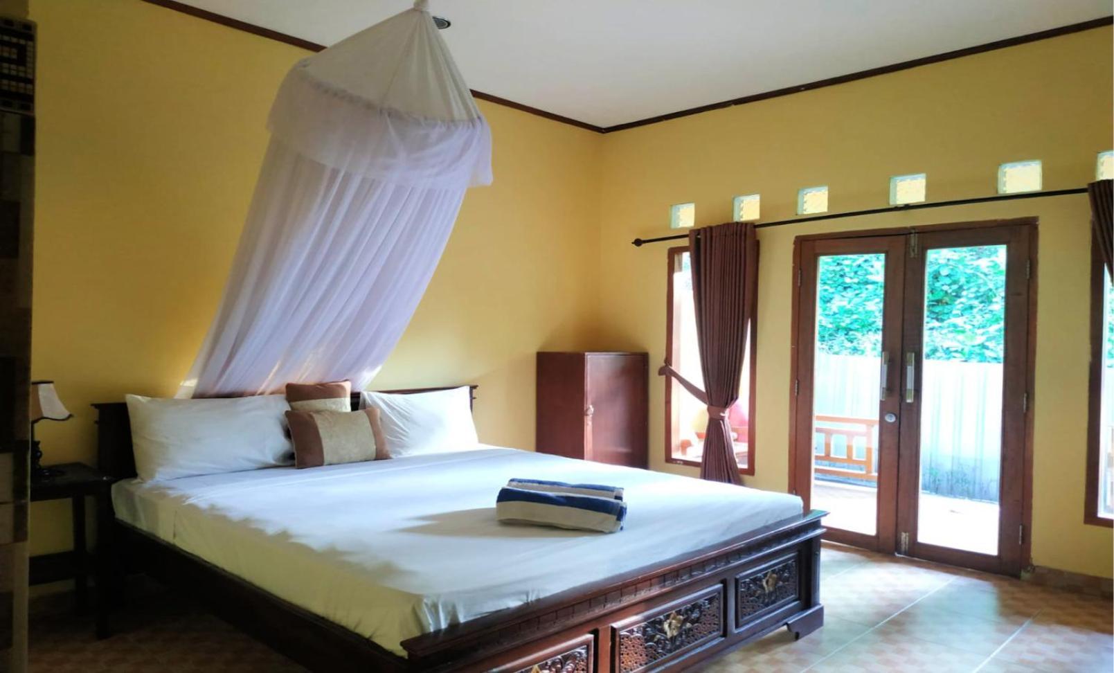 Matahari Bungalow 3 Гили Еър Екстериор снимка