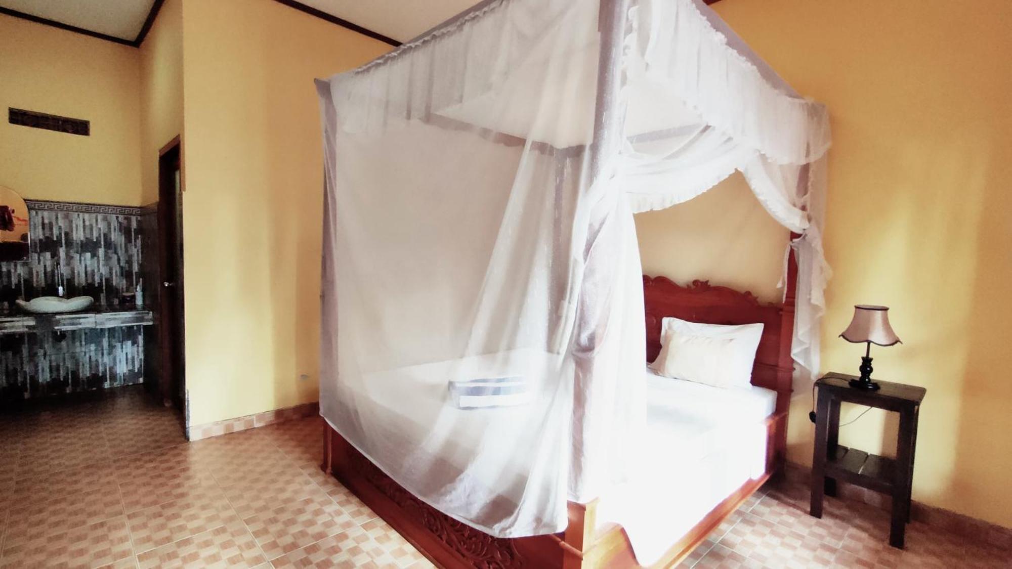 Matahari Bungalow 3 Гили Еър Екстериор снимка