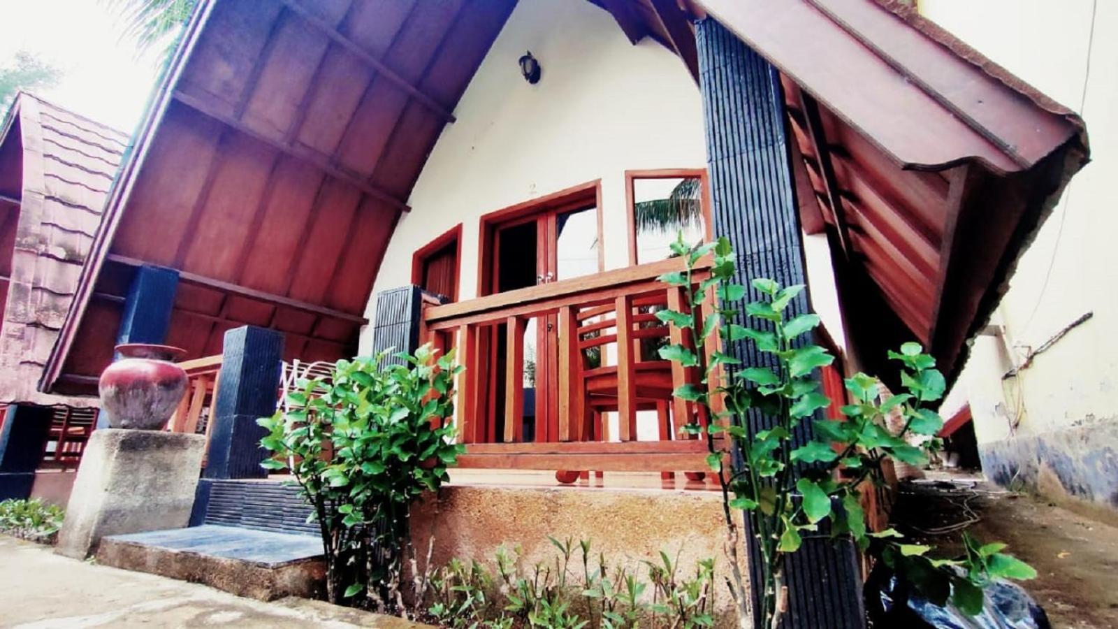 Matahari Bungalow 3 Гили Еър Екстериор снимка