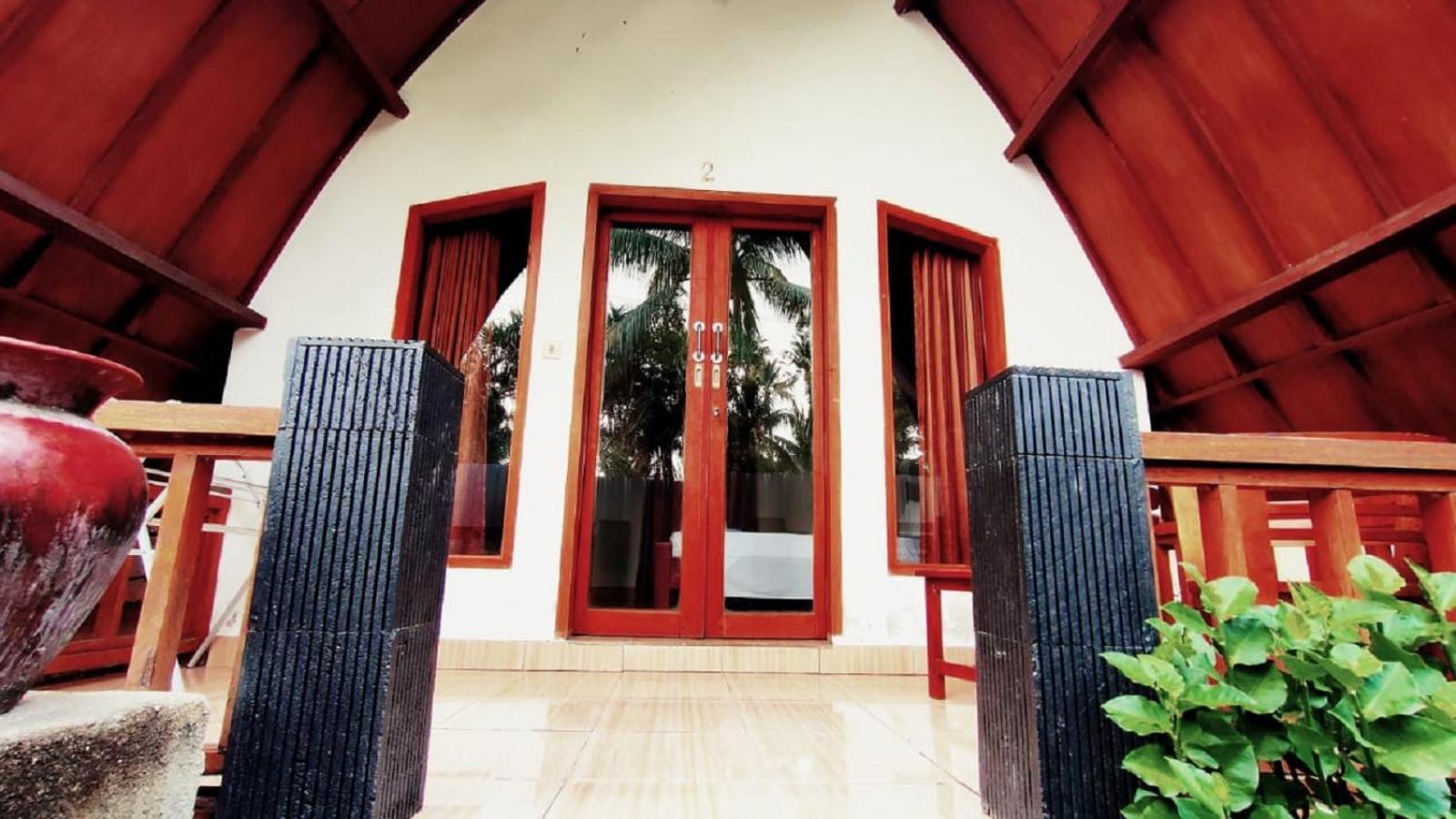 Matahari Bungalow 3 Гили Еър Екстериор снимка