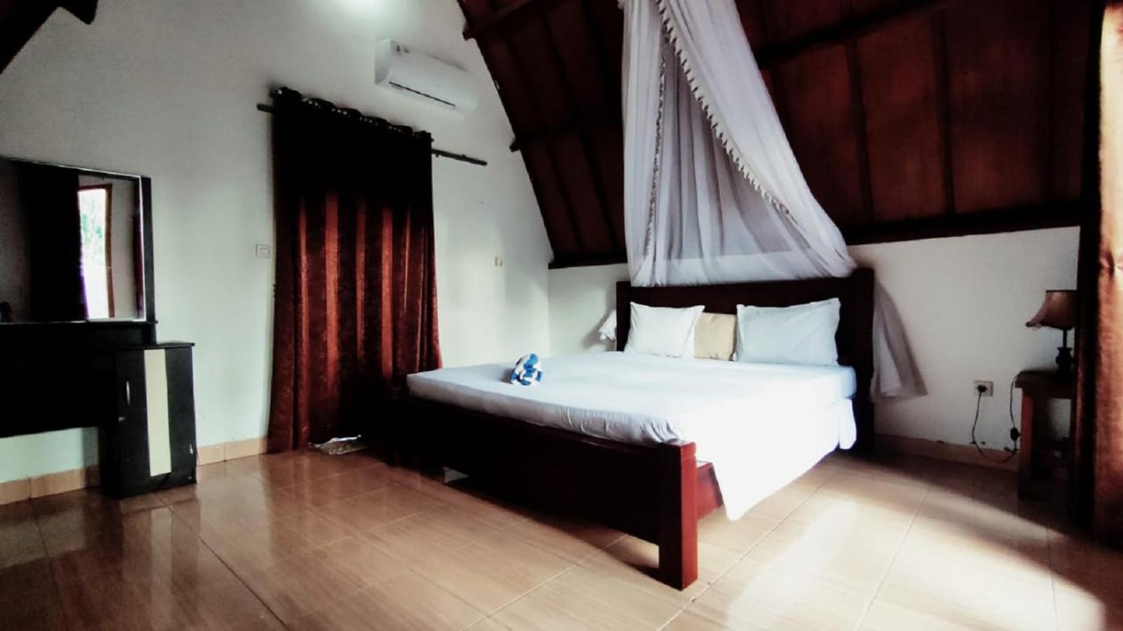 Matahari Bungalow 3 Гили Еър Екстериор снимка