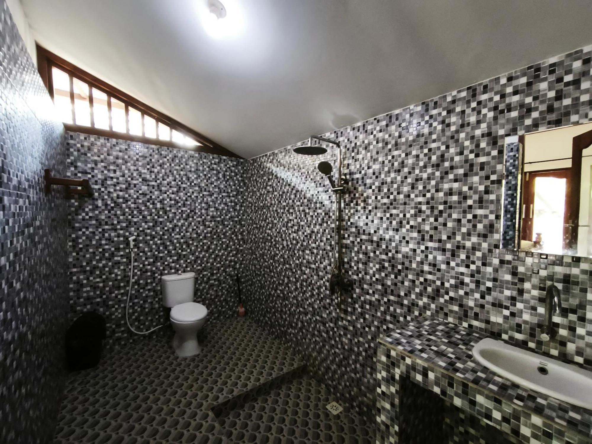 Matahari Bungalow 3 Гили Еър Екстериор снимка